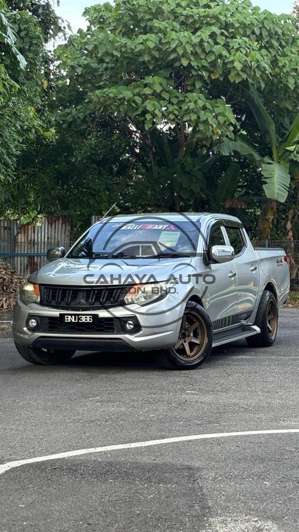 Mitsubishi TRITON 2.5 LR 4X2 DC MT 2015